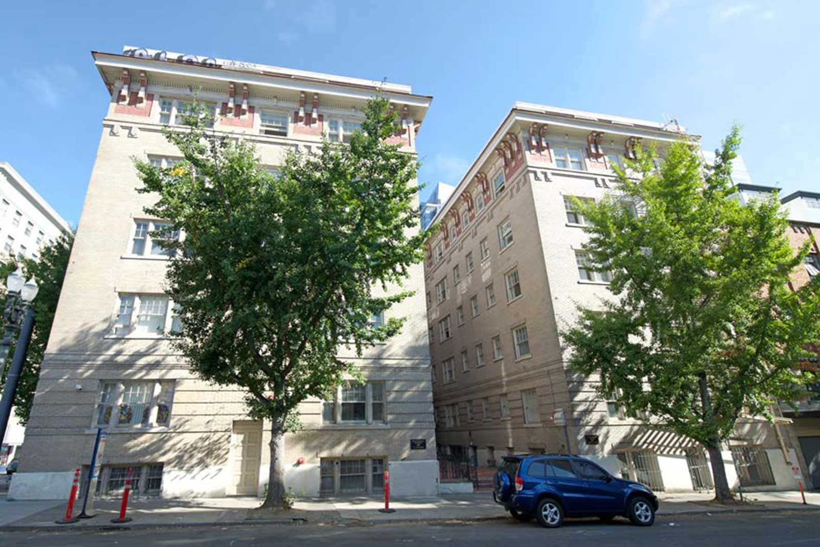 Fountain Place Apartments Chosen Wood Window
